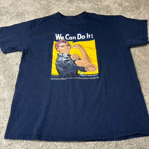 Authentic Vintage Rosie the Riveter Tee - Picture 1 of 5